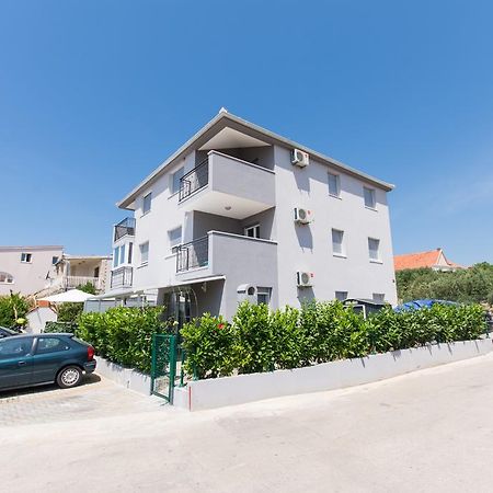 Apartment Flynn Trogir Bagian luar foto
