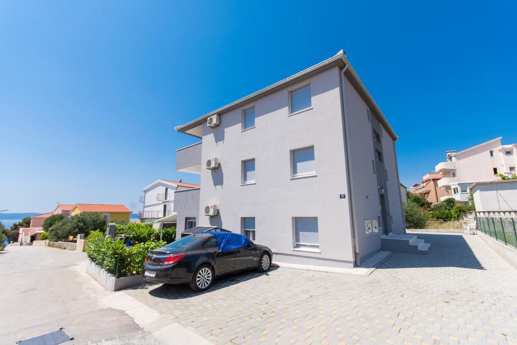 Apartment Flynn Trogir Bagian luar foto